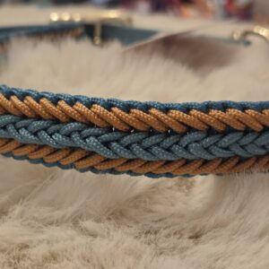 HU 46-52 cm Geflochtenes Paracord-Halsband Typ I Lovely mit BioThane Verschluss in Dusty light türkis