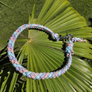HU 56 cm Semirondo Gran 12fach Geflochtenes Glitzer Paracord Halsband mit Scherenkarabiner Silber